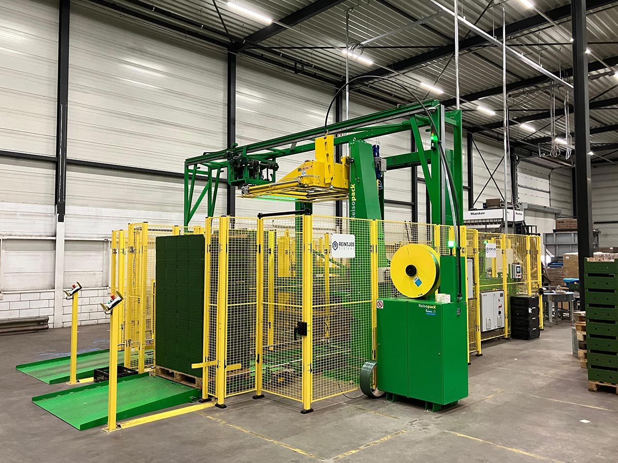 Reisopack 2903 omsnoeringsmachine | Reisopack Nederland Reisopack 2903 omsnoeringsmachine | Reisopack Nederland