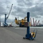 𝗥𝗲𝗶𝘀𝗼𝗽𝗮𝗰𝗸 𝗶𝗻 𝗮𝗰𝘁𝗶𝗼𝗻 𝗮𝘁 𝘁𝗵𝗲 𝗣𝗼𝗿𝘁 𝗼𝗳 𝗩𝗹𝗶𝘀𝘀𝗶𝗻𝗴𝗲𝗻! ⚓🔧
Keeping cargo secure, one strapping machine at a time! Our technician spent the day at the @northseaport for maintenance checks on our binders—essential tools for efficient bundling in busy port operations.

Thanks to their maneuverability and reliability, Reisopack strapping machines are a perfect fit for harbor environments. Whether it’s pallets, crates, or bulk cargo, we make sure everything is strapped and ready to go!